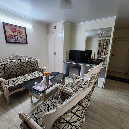 Hotel Mayur Deluxe Meerut Εξωτερικό φωτογραφία