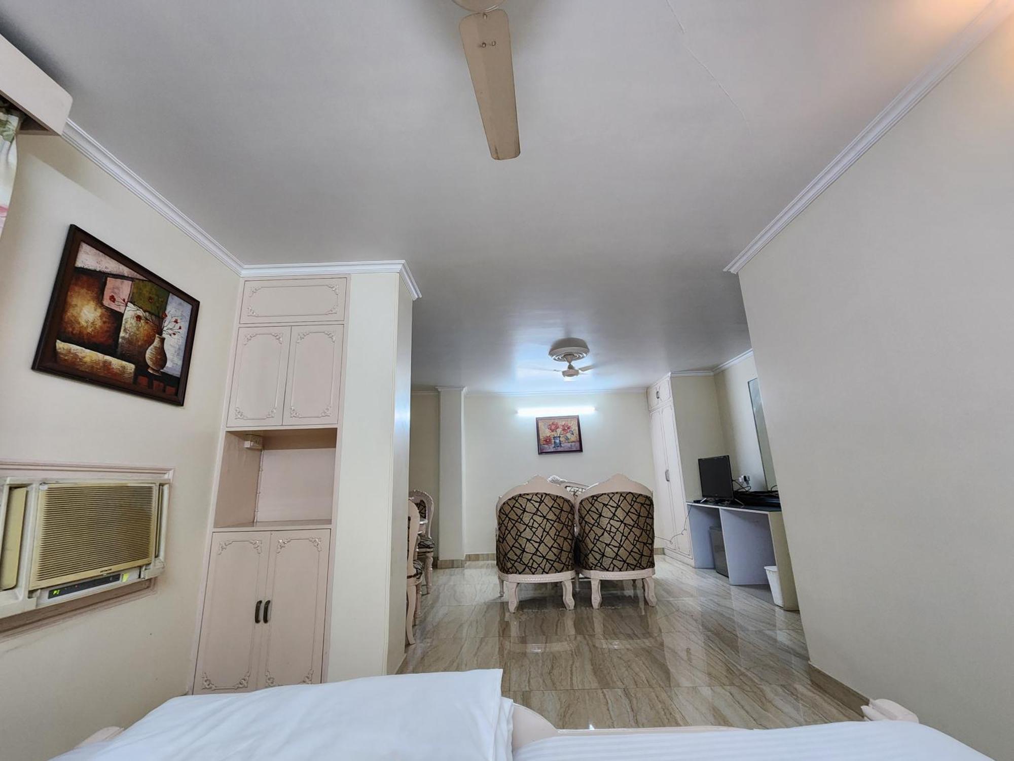 Hotel Mayur Deluxe Meerut Εξωτερικό φωτογραφία
